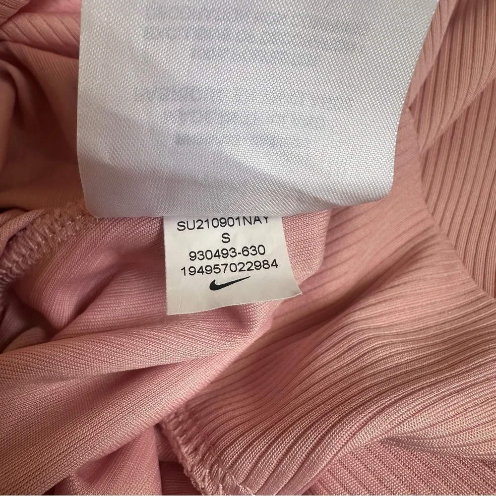 Nike Women's Tank Top Sleeveless Twist Crop Pink S